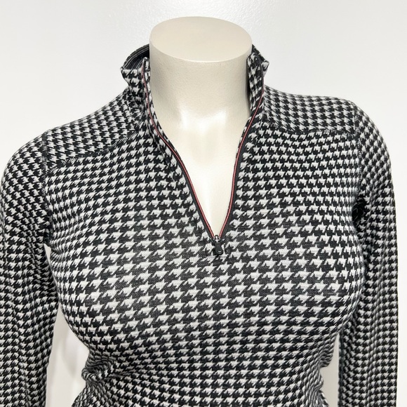 Smartwool Sweaters - Smartwool 1/4 zip 100% wool houndstooth sweater
